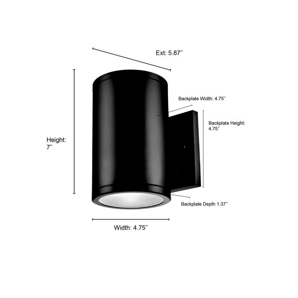 Millennium Lighting Powder Coated Black 60 W Outdoor Wall Sconce in Powder Coat Black 
