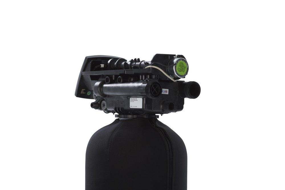 Pentair&reg; 33,500 grains Water Softener System 