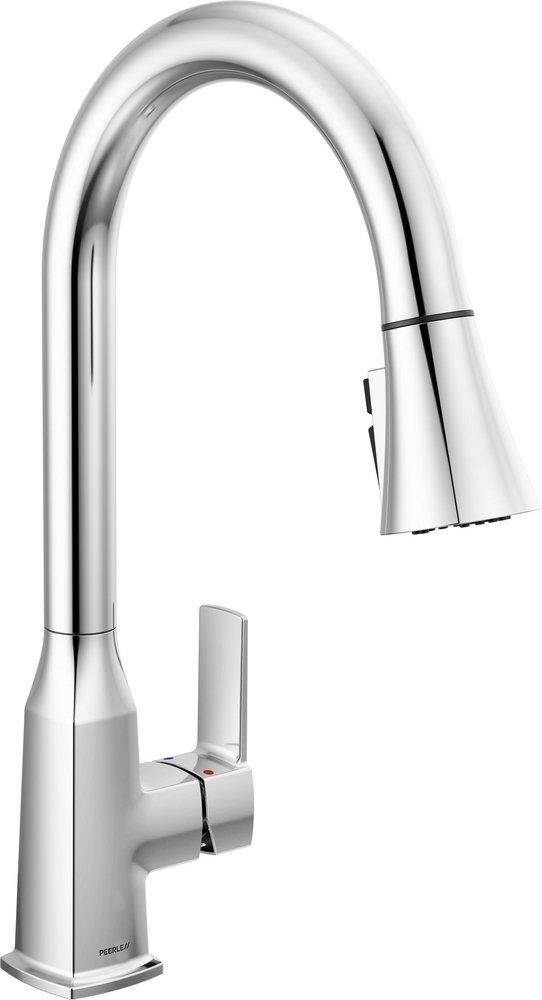 Single Handle Pull Down Kitchen Faucet in Chrome 