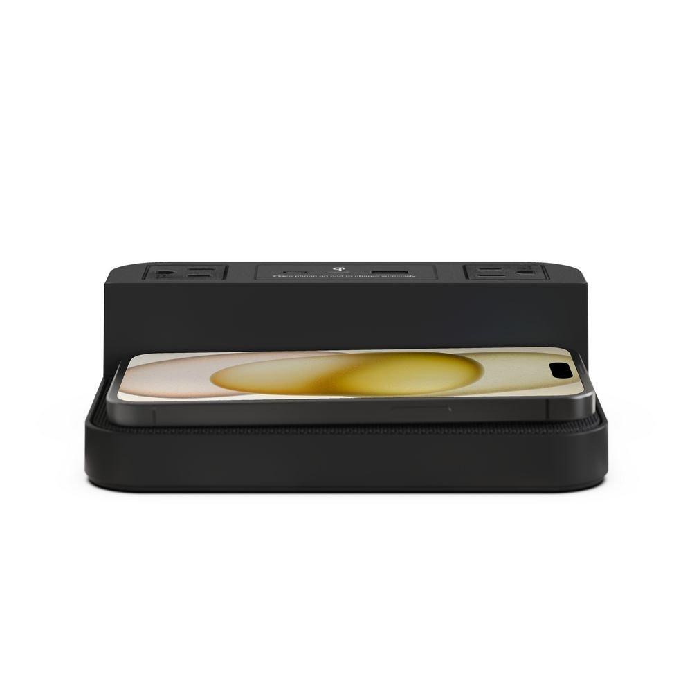 Charging station with USB-C and USB-A 