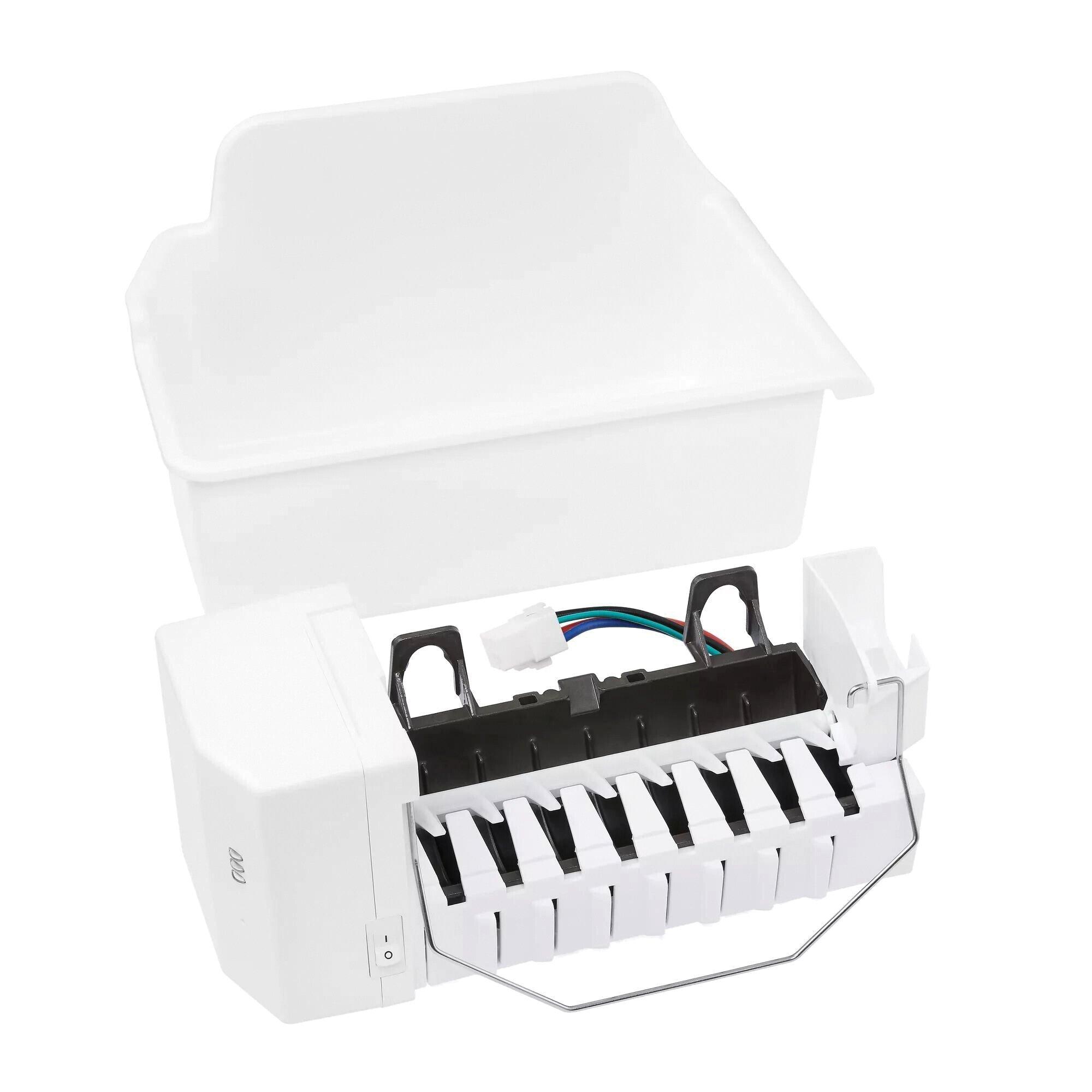 Automated Ice Maker in White 