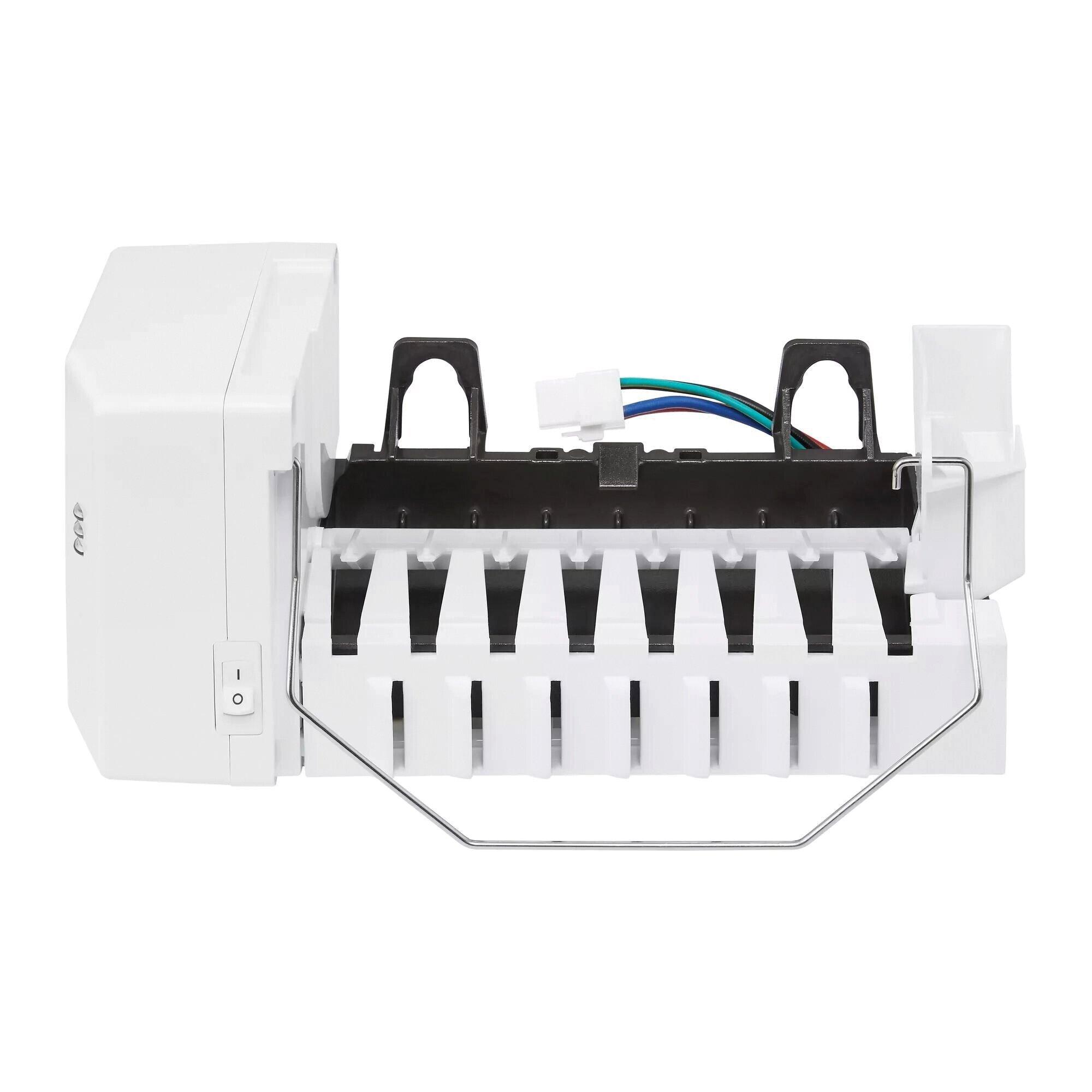 Automated Ice Maker in White 