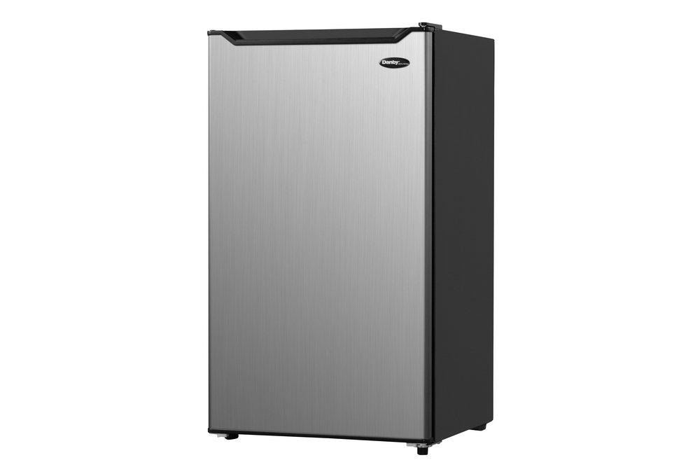 4.4 CU FT REFRIGERATOR, SPOTLESS STEEL 
