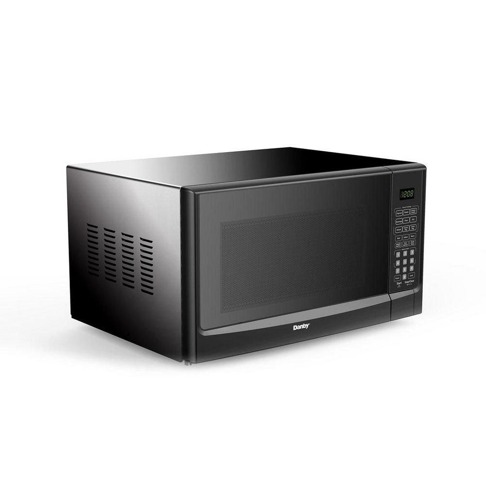 1.4 cu. ft. 1000 W Countertop Microwave in Black 