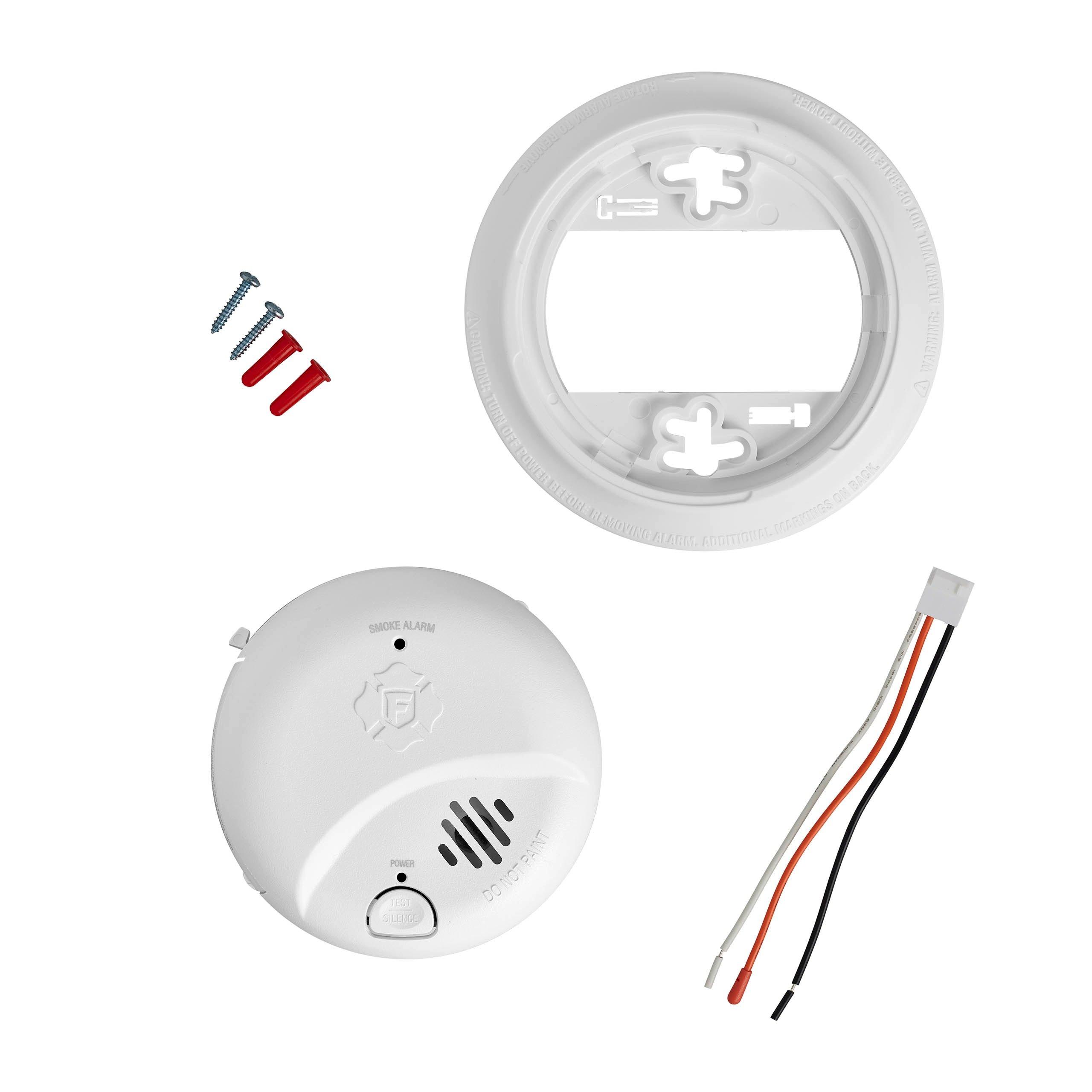 AC/DC Smoke Alarm with 10 Year Battery 