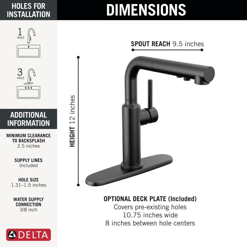Single Handle Pull Out Kitchen Faucet in Matte Black 