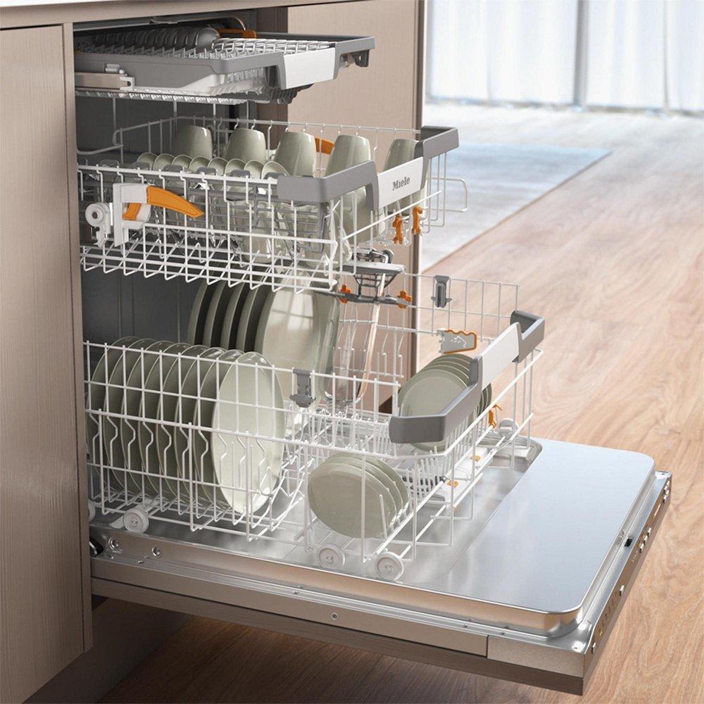 24 FULLY INTEGRATED DISHWASHER 