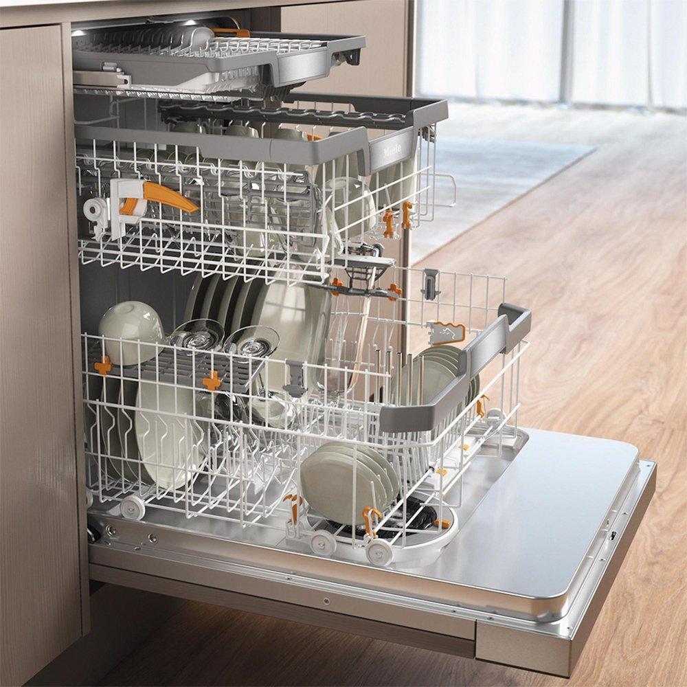 24 SEMI-INTEGRATED PANEL-READY DISHWASHER 