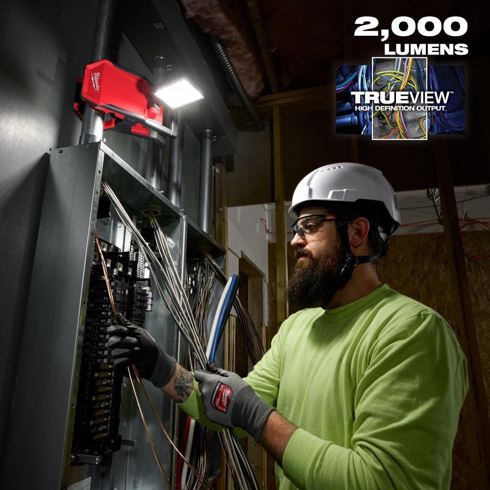 M18 ROVER Mounting Flood Light in Red image number 2