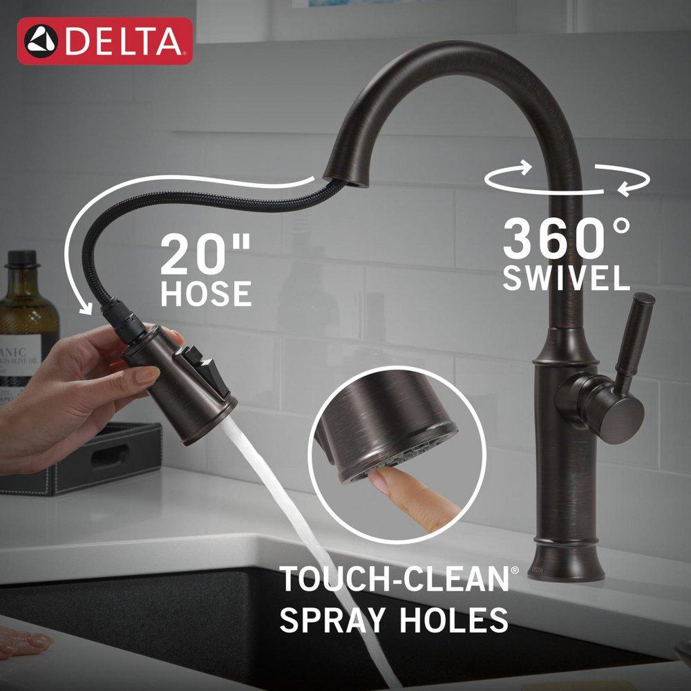 Single Handle Pull Down Kitchen Faucet in Venetian Bronze 