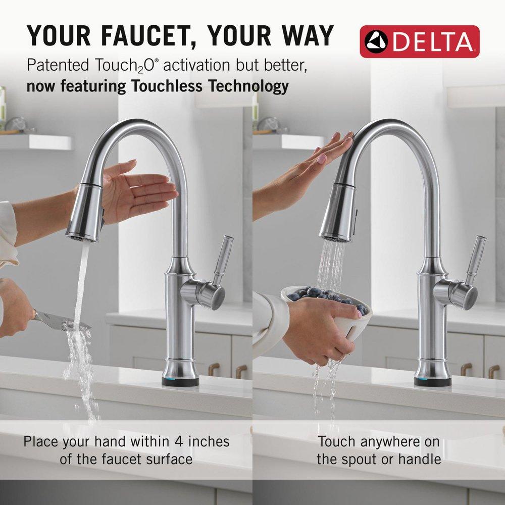 Single Handle Pull Down Touchless Kitchen Faucet in Arctic Stainless 
