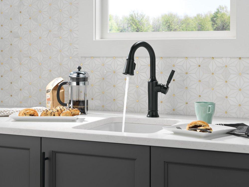 Delta Faucet Matte Black Single Handle Pull Down Bar Faucet 