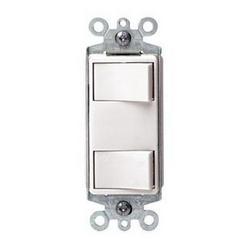 15A Combination Switch with Ground Screw Terminal in White