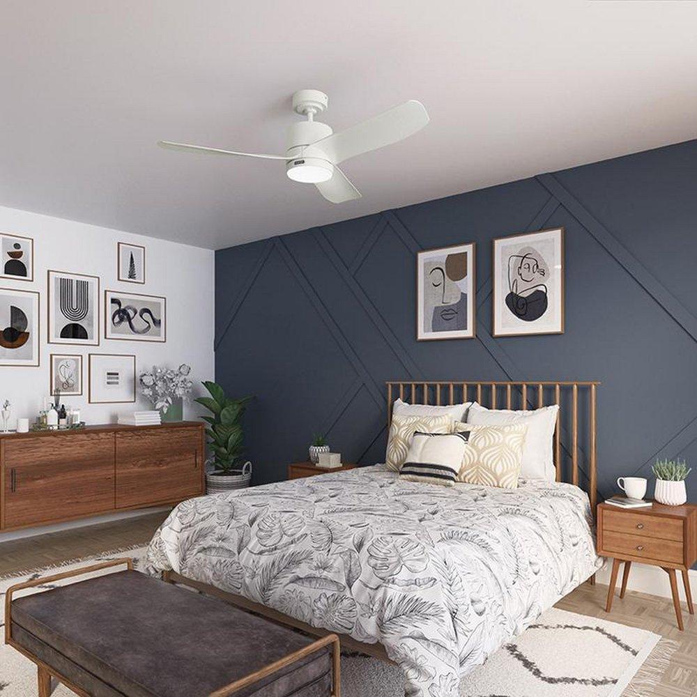 52 INCH BOLSA FRESH WHITE DAMP RATED CEILING FAN WITH LED LIGHT KIT AND HANDHELD REMOTE 1 BULB INCLUDED 