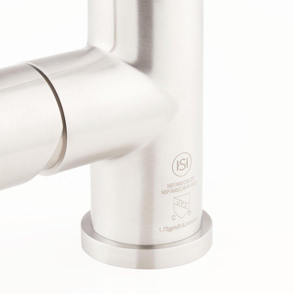 Single Handle Pull Down Outdoor Kitchen Faucet in Stainless Steel 