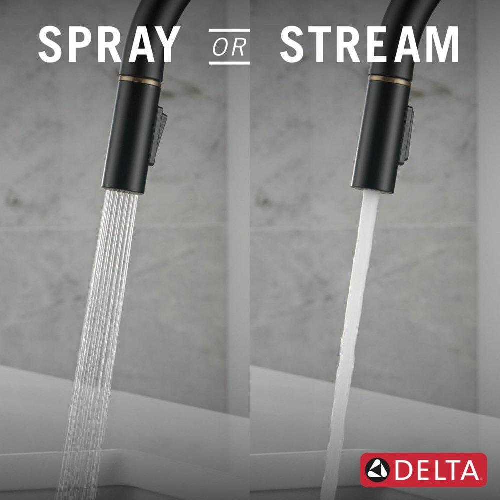 Single Handle Pull Down Kitchen Faucet in Matte Black with Champagne Bronze 