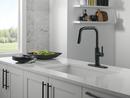 Single Handle Pull Down Kitchen Faucet in Matte Black 