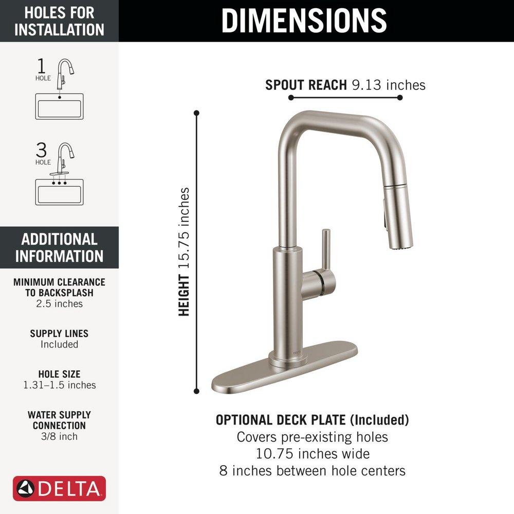 Single Handle Pull Down Kitchen Faucet in Stainless 