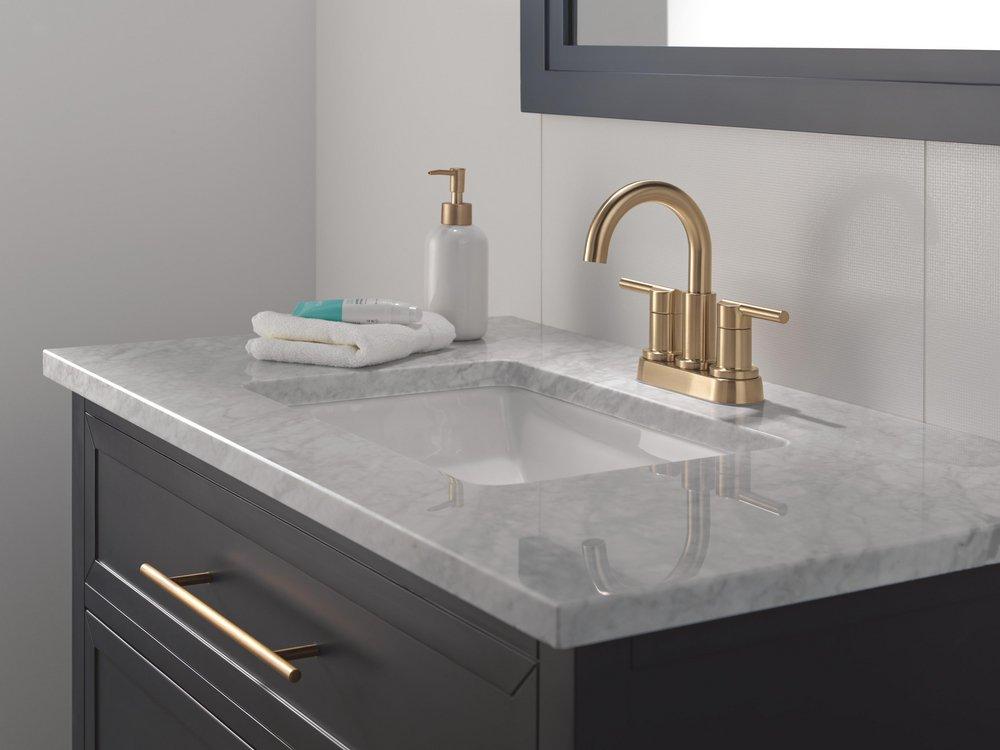 DELTA NICOLI TWO HANDLE CENTERSET BATHROOM FAUCET 