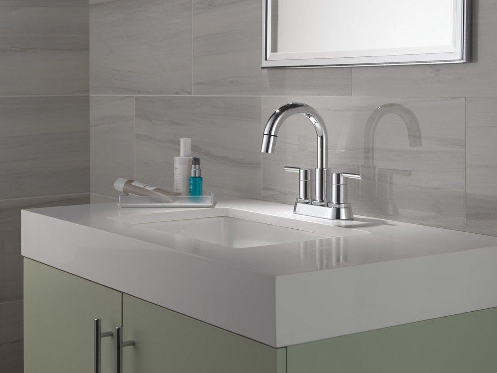 Two Handle Centerset Bathroom Sink Faucet in Chrome 