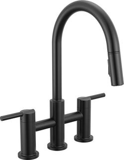 Single Handle Pull Down Kitchen Faucet in Matte Black