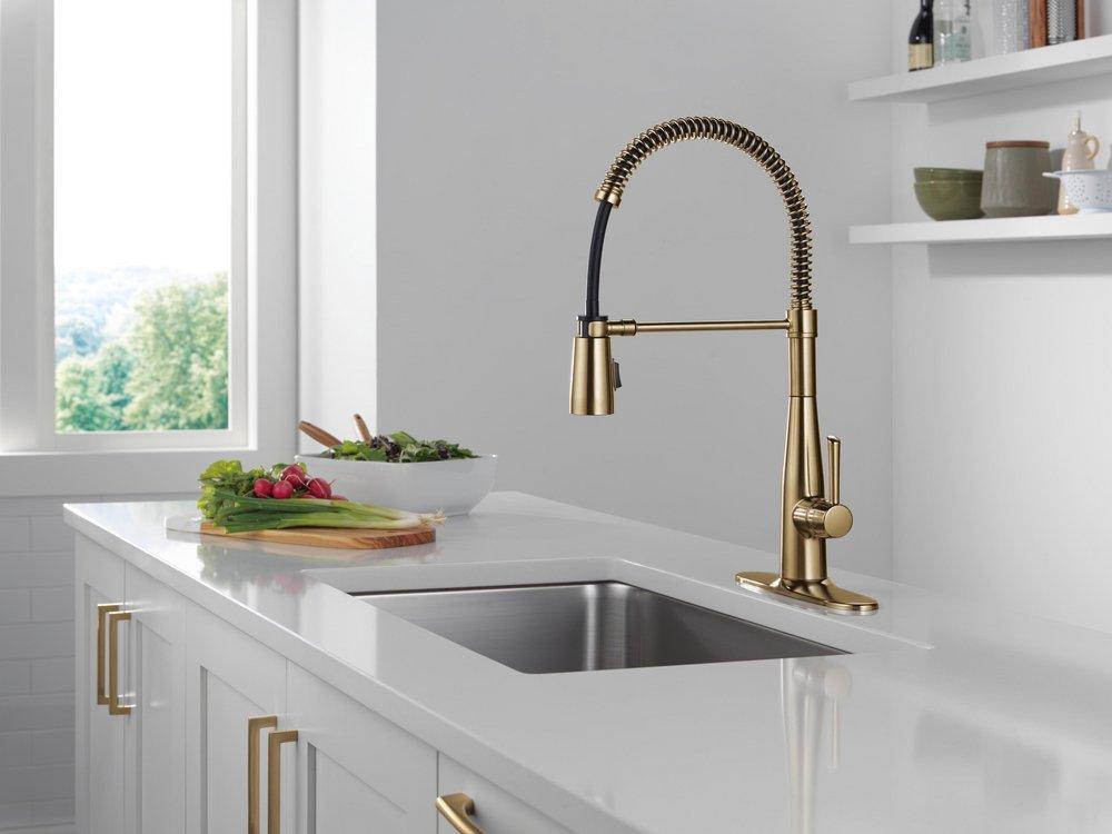 Single Handle Pull Down Kitchen Faucet in Champagne Bronze 