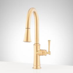 Single Handle Pull Down Kitchen Faucet in Brushed Gold