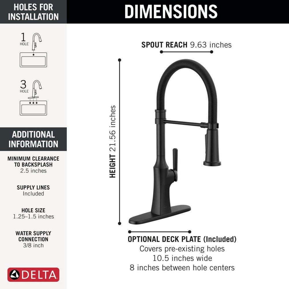 Single Handle Pull Down Kitchen Faucet in Matte Black 