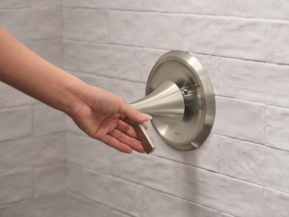 Moen Brushed Nickel Single Handle Multi Function Bathtub & Shower Faucet (Trim Only) 