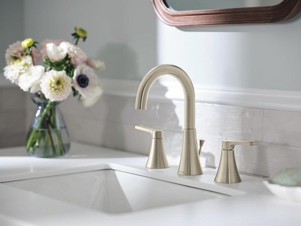 Moen Brushed Nickel Two Handle Widespread Bathroom Sink Faucet 