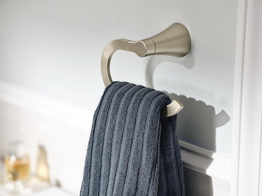 BRUSHED NICKEL TOWEL RING 