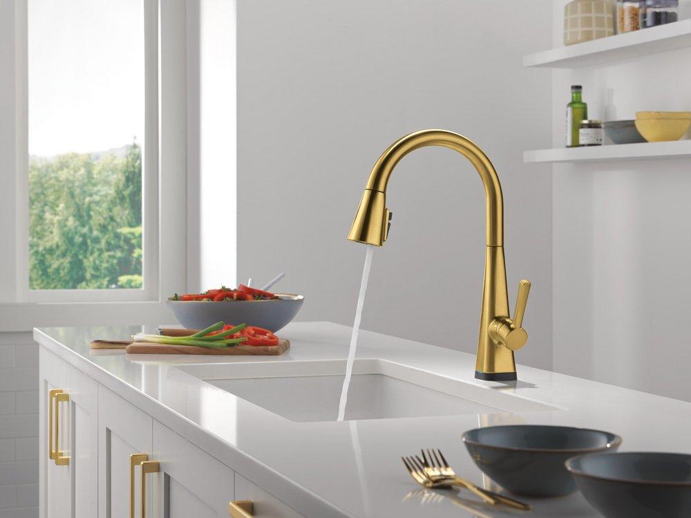 DELTA LENTA TOUCH2O KITCHEN FAUCET WITH TOUCHLESS TECHNOLOGY 