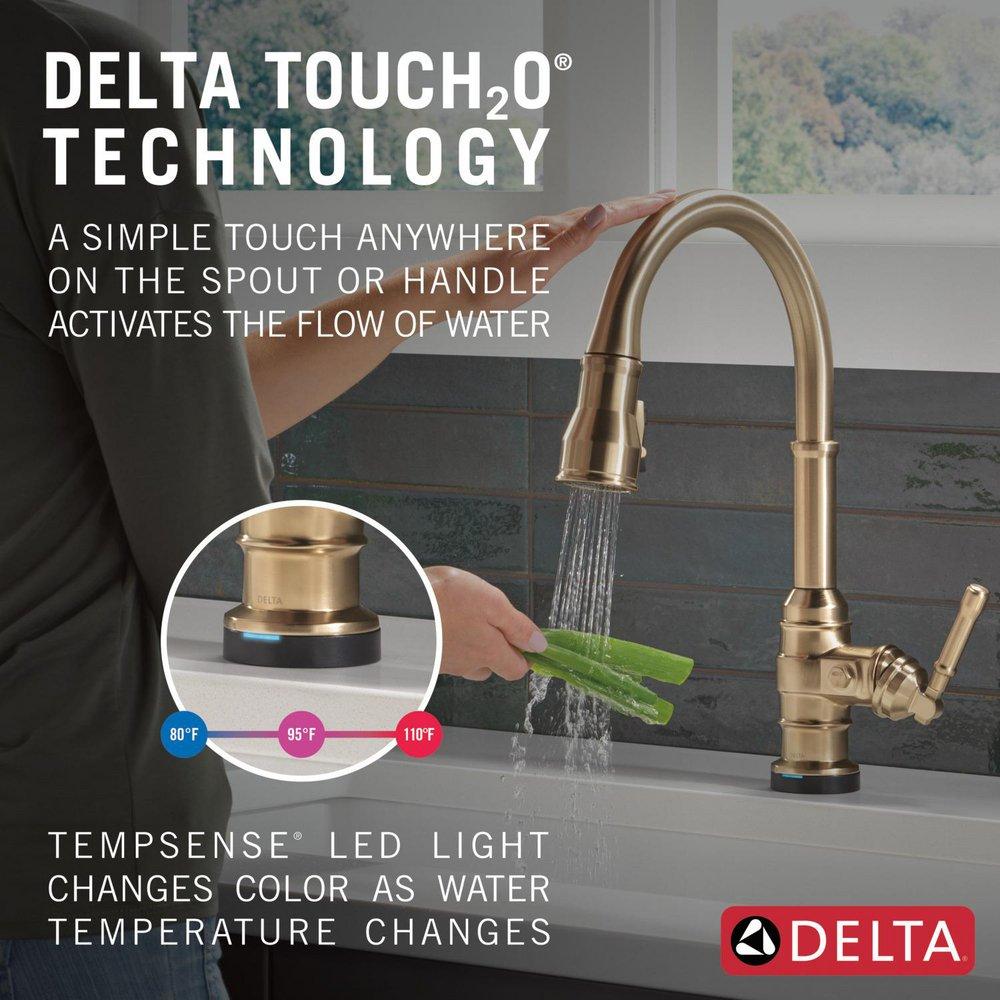Single Handle Pull Down Kitchen Faucet in Champagne Bronze 