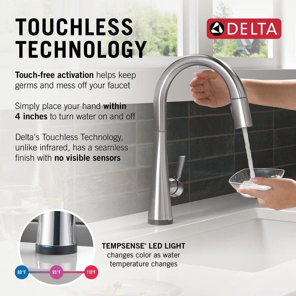 Single Handle Touchless Kitchen Faucet in Lumicoat&reg; Arctic Stainless 