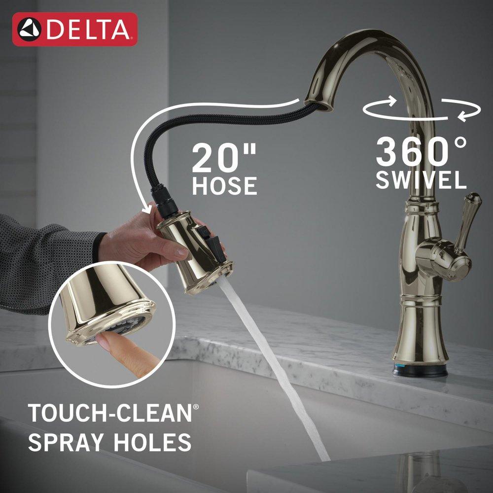 Single Handle Pull Down Kitchen Faucet in Lumicoat&reg; Polished Nickel 