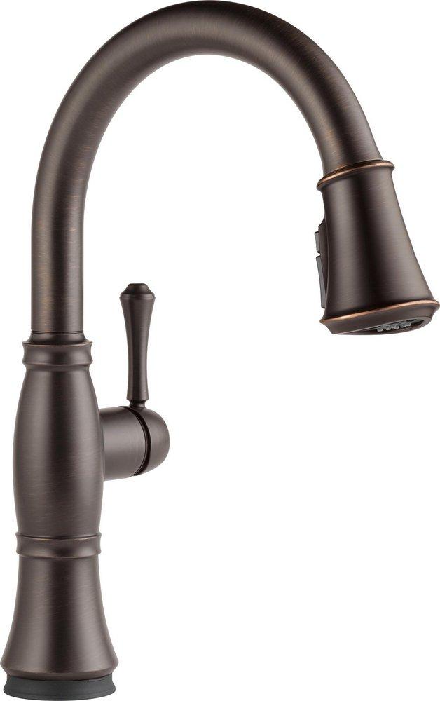 DELTA CASSIDY TOUCH2O KITCHEN FAUCET WITH TOUCHLESS TECHNOLOGY 