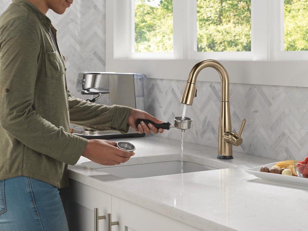 DELTA ESSA TOUCH2O BAR / PREP FAUCET WITH TOUCHLESS TECHNOLOGY 