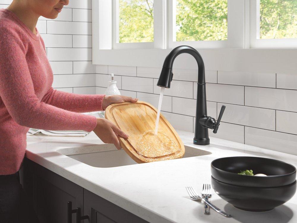 DELTA EMMELINE TOUCH2O BAR / PREP FAUCET WITH TOUCHLESS TECHNOLOGY 