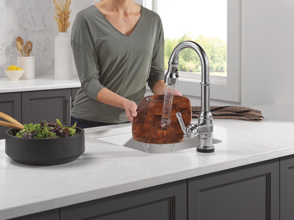 DELTA BRODERICK TOUCH2O BAR / PREP FAUCET WITH TOUCHLESS TECHNOLOGY 