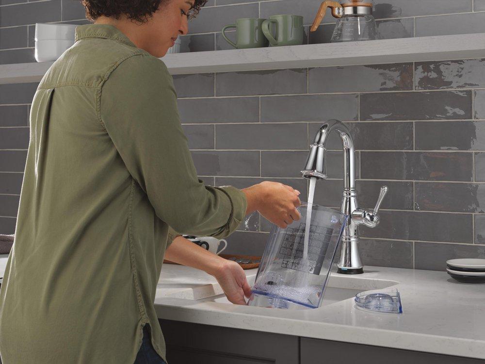 Single Handle Bar Faucet in Lumicoat&reg; Chrome 