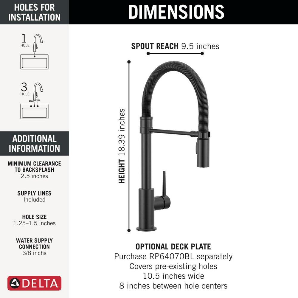 Single Handle Pull Down Kitchen Faucet in Matte Black 