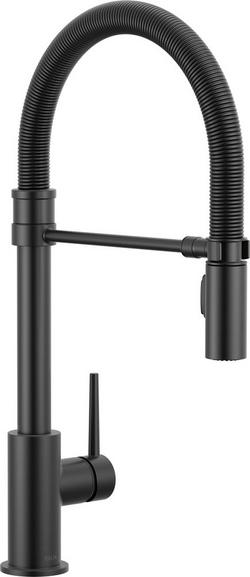 Single Handle Pull Down Kitchen Faucet in Matte Black