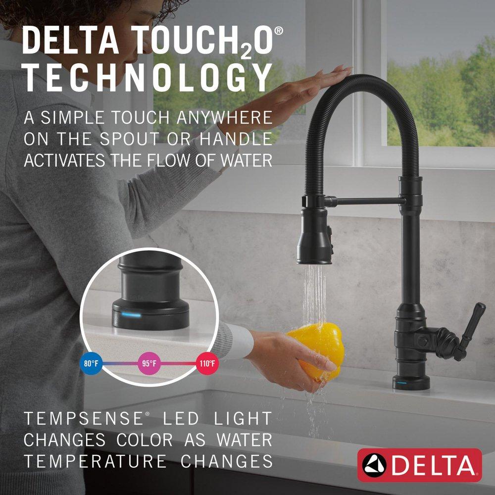 DELTA BRODERICK TOUCH2O TECHNOLOGY KITCHEN FAUCET WITH TOUCHLESS TECHNOLOGY 