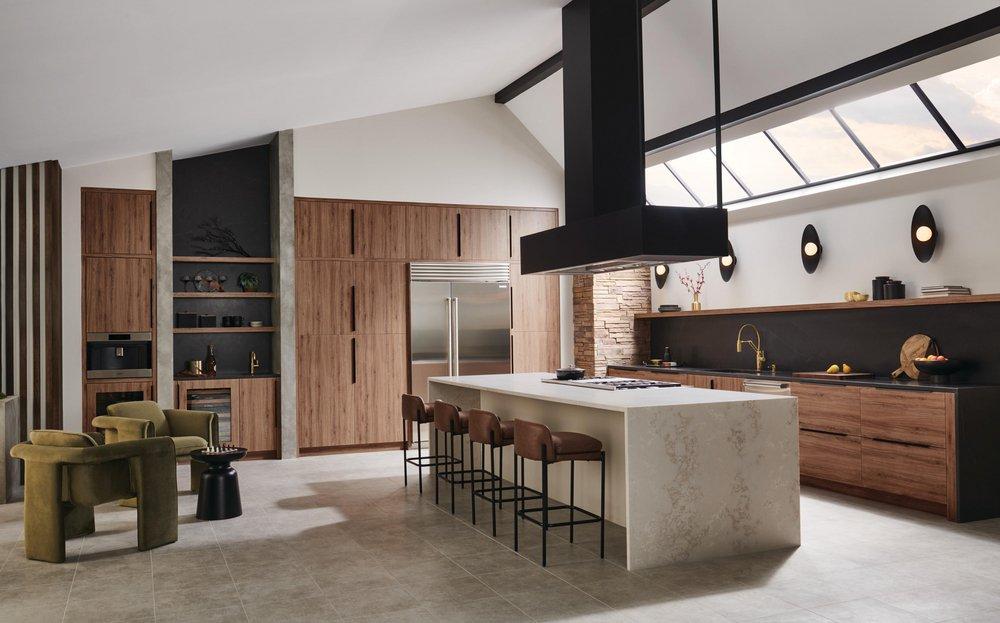 BRIZO ODIN ARTICULATING KITCHEN FAUCET WITH FINISHED HOSE - LESS HANDLE 