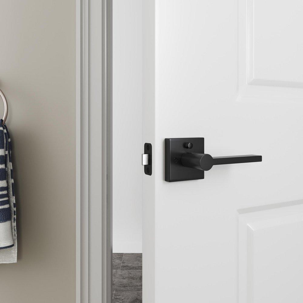 Westcraft Matte Black Flat Bar Lever Privacy Door Lock 