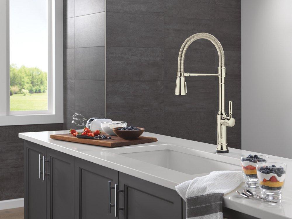 TOUCH2O TECHNOLOGY KITCHEN FAUCET WITH TOUCHLESS TECHNOLOGY IN LUMICOAT POLISHED NICKEL 