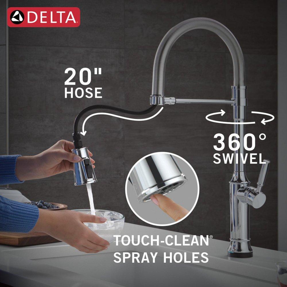 Single Handle Pull Down Touchless Kitchen Faucet in Lumicoat Chrome 