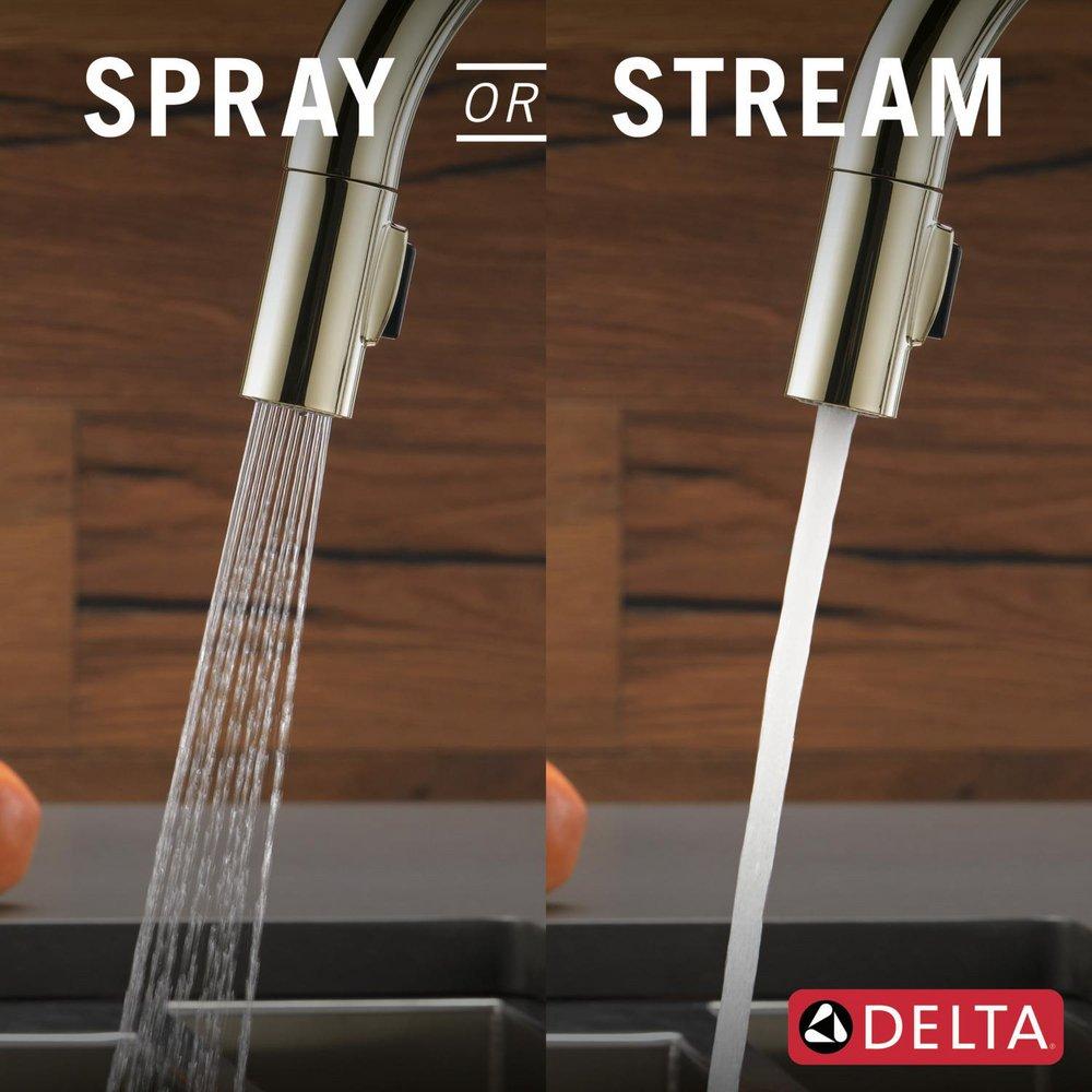 Single Handle Pull Down Kitchen Faucet in Polished Nickel 