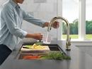DELTA TRINSIC TOUCH2O TECHNOLOGY KITCHEN FAUCET WITH TOUCHLESS TECHNOLOGY 
