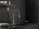 DELTA TRINSIC SINGLE-HANDLE PULL-DOWN SPRING KITCHEN FAUCET 